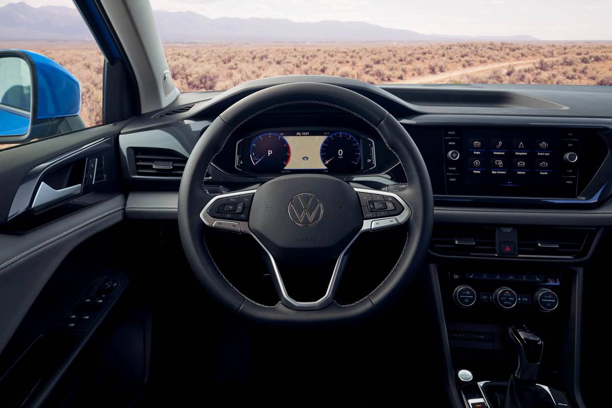 2022 Volkswagen Taos | Manufacturer image
