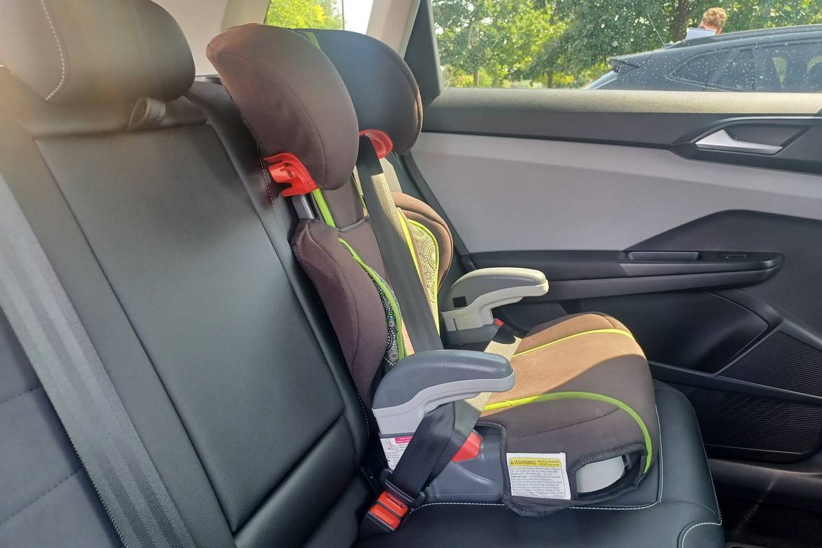 Best Cars for Car Seats: 's 2022 Car Seat Fit Report Card