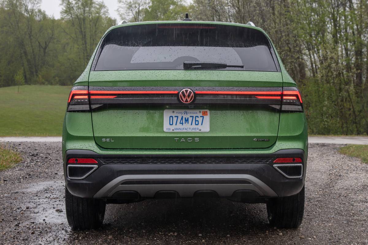 2025 Volkswagen Taos