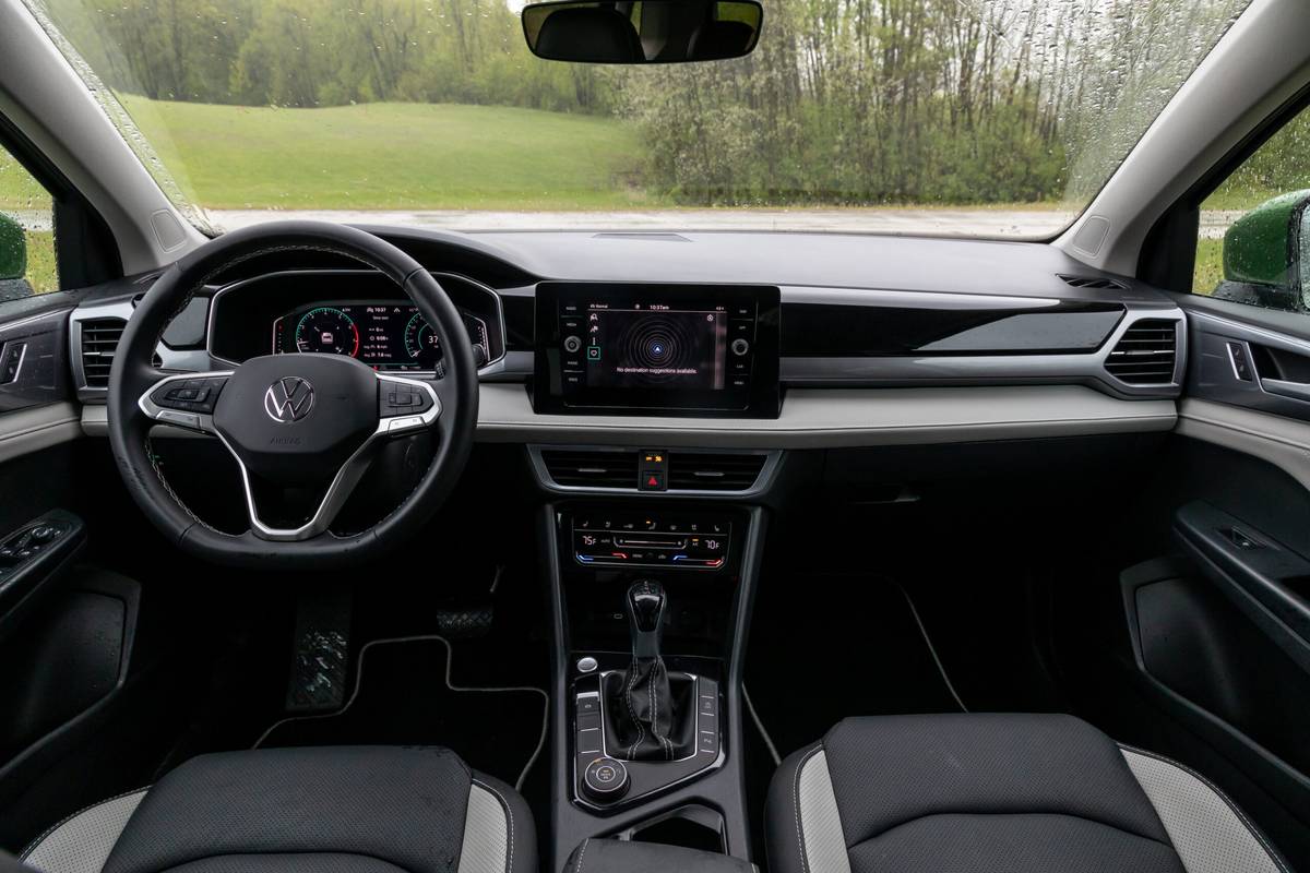 2025 Volkswagen Taos