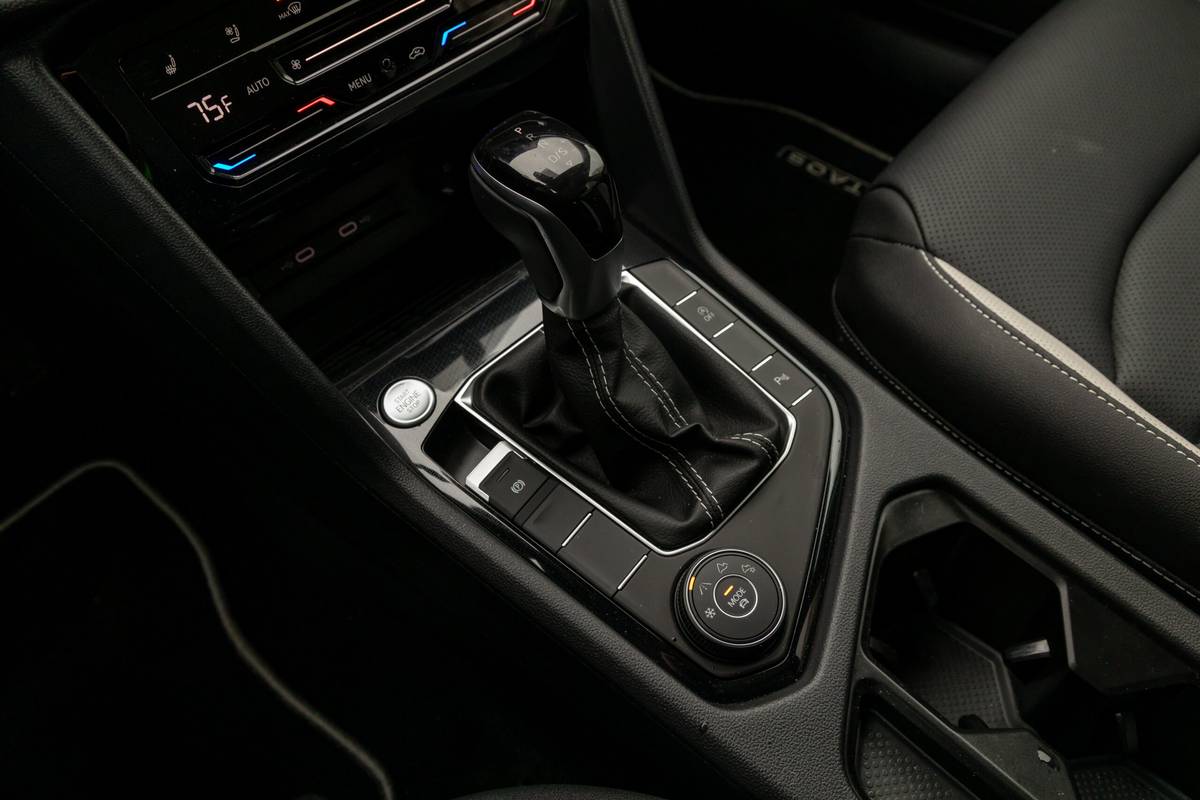 2025 Volkswagen Taos