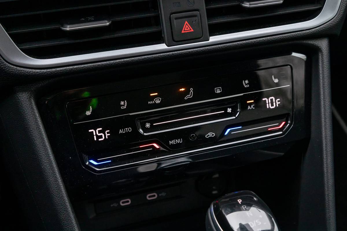 2025 Volkswagen Taos