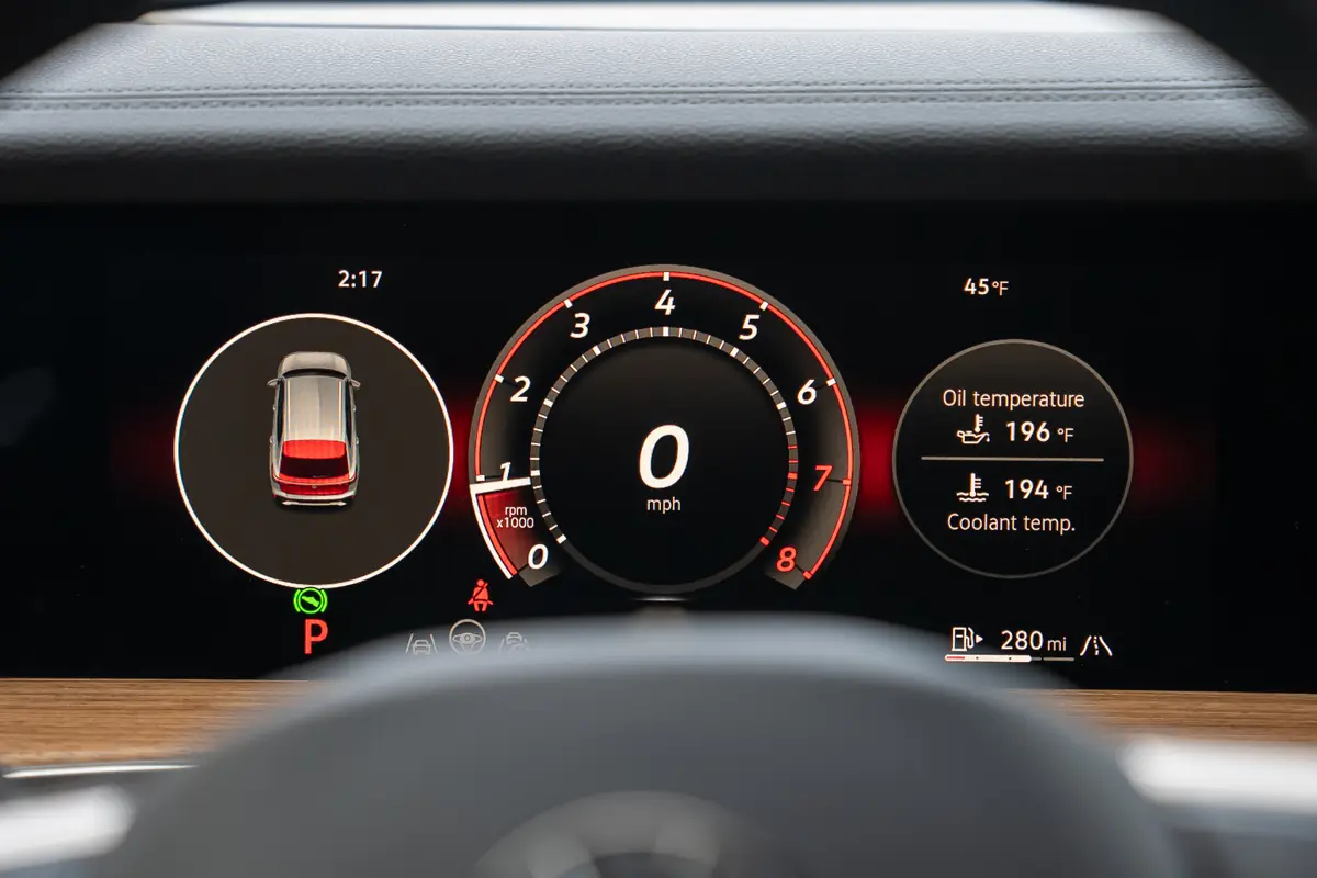 volkswagen tiguan 2025 15 interior instrument panel jpg