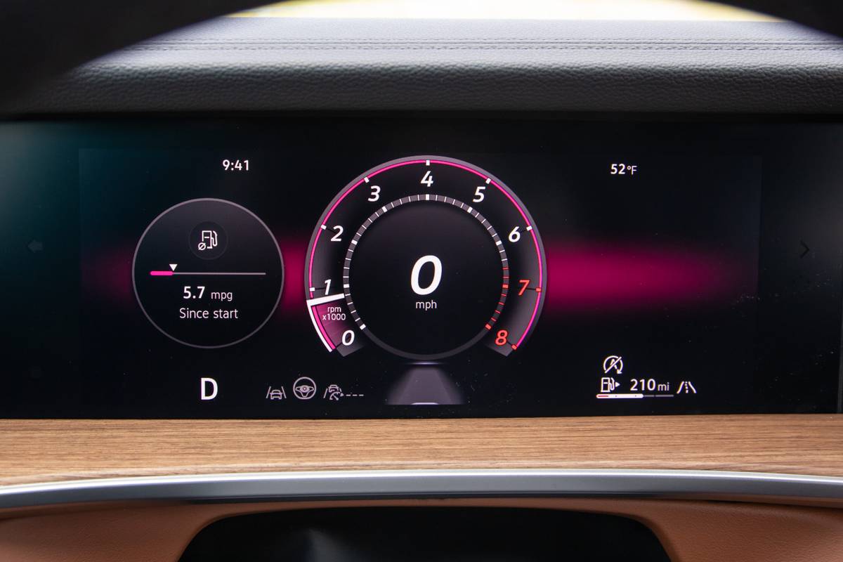 volkswagen tiguan sel r line 2025 15 interior instrument panel scaled jpg