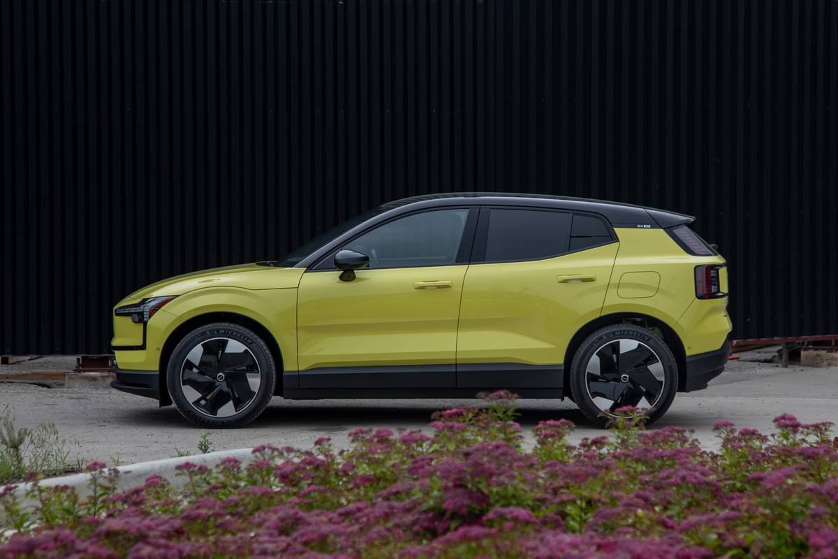 volvo ex30 2025 07 exterior profile scaled jpg
