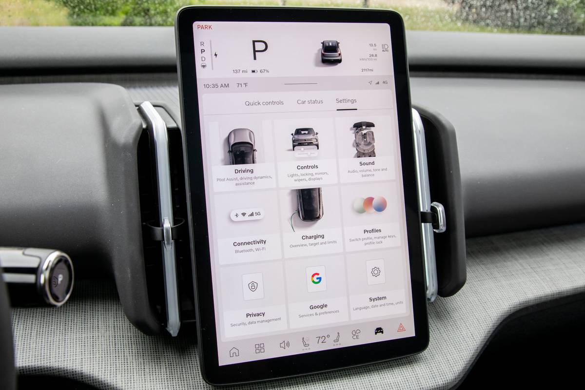 volvo ex30 2025 30 interior center stack display scaled jpg