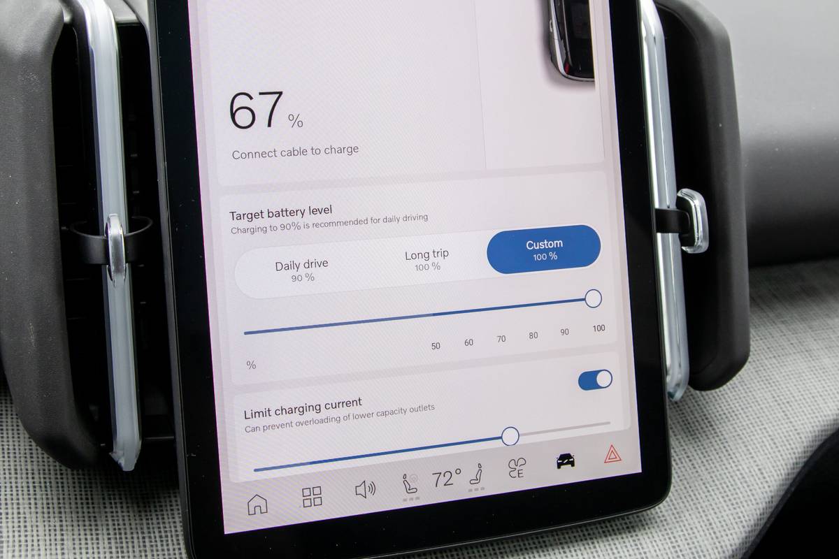 volvo ex30 2025 36 interior center stack display scaled jpg