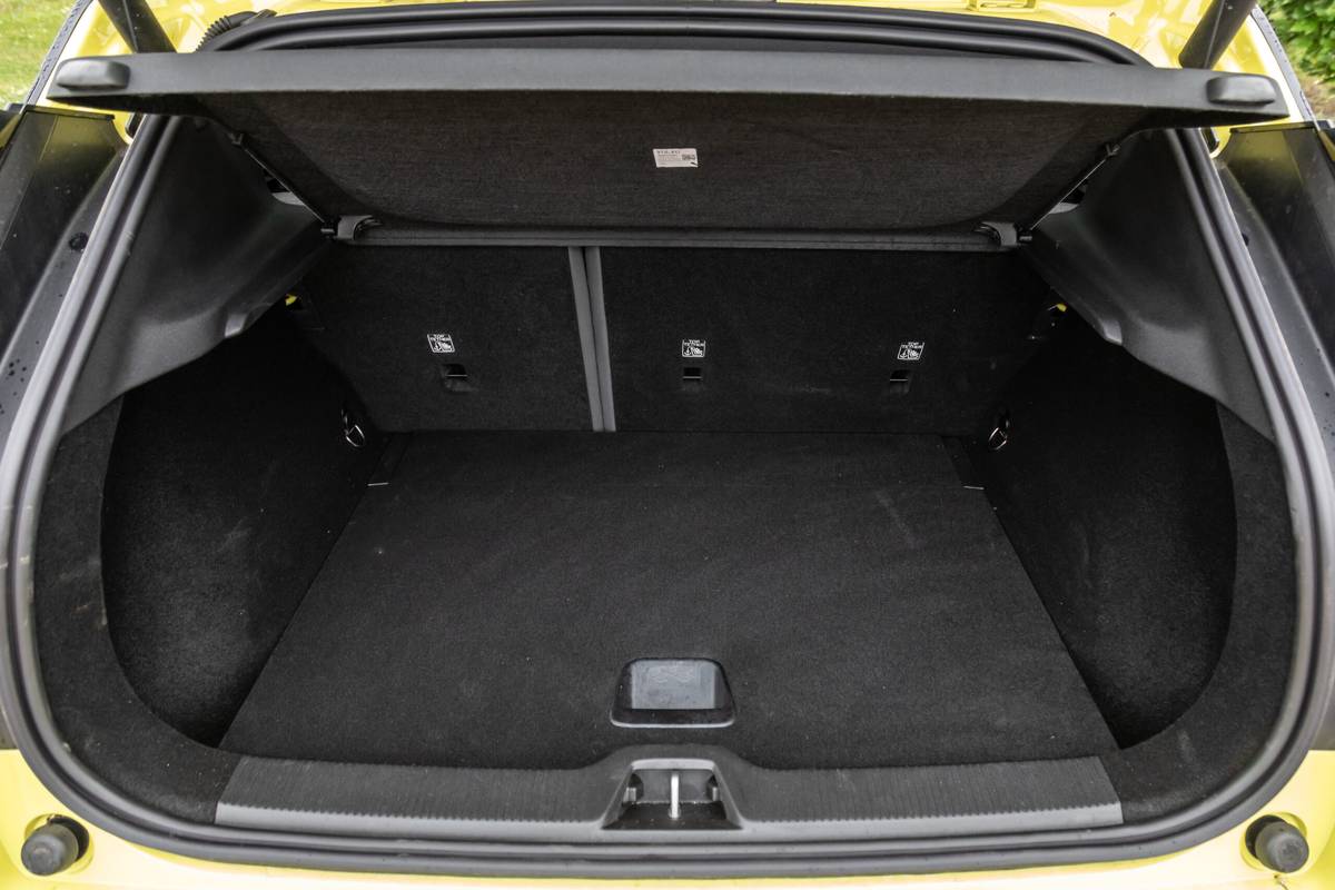 volvo ex30 2025 62 interior cargo scaled jpg