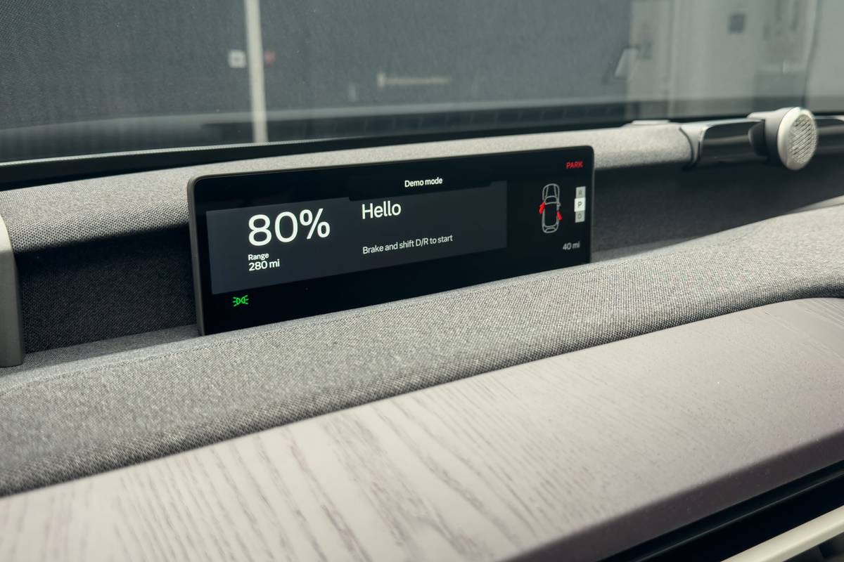 volvo ex60 2027 20 interior instrument panel scaled jpg