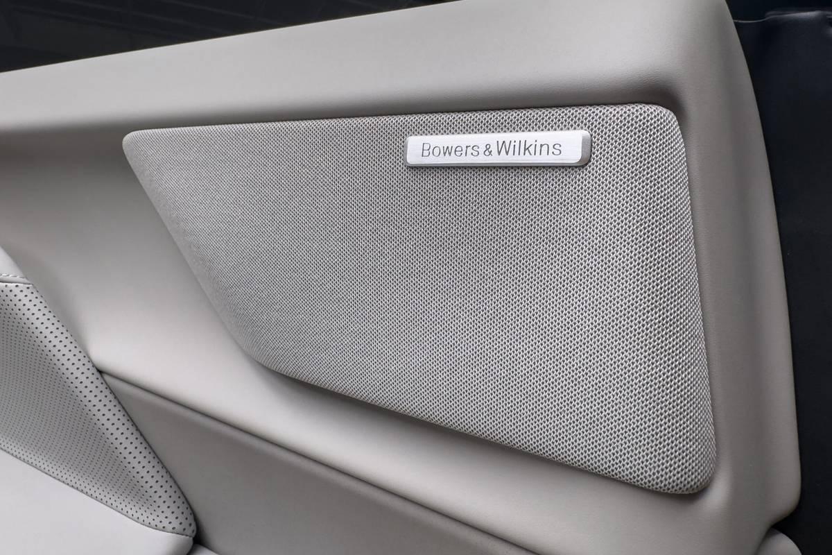 volvo ex60 2027 30 interior door scaled jpg