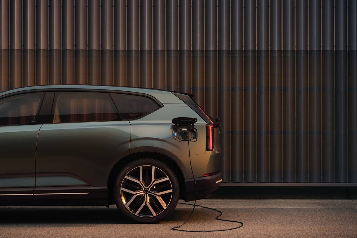 volvo ex60 2027 exterior oem 05 jpg