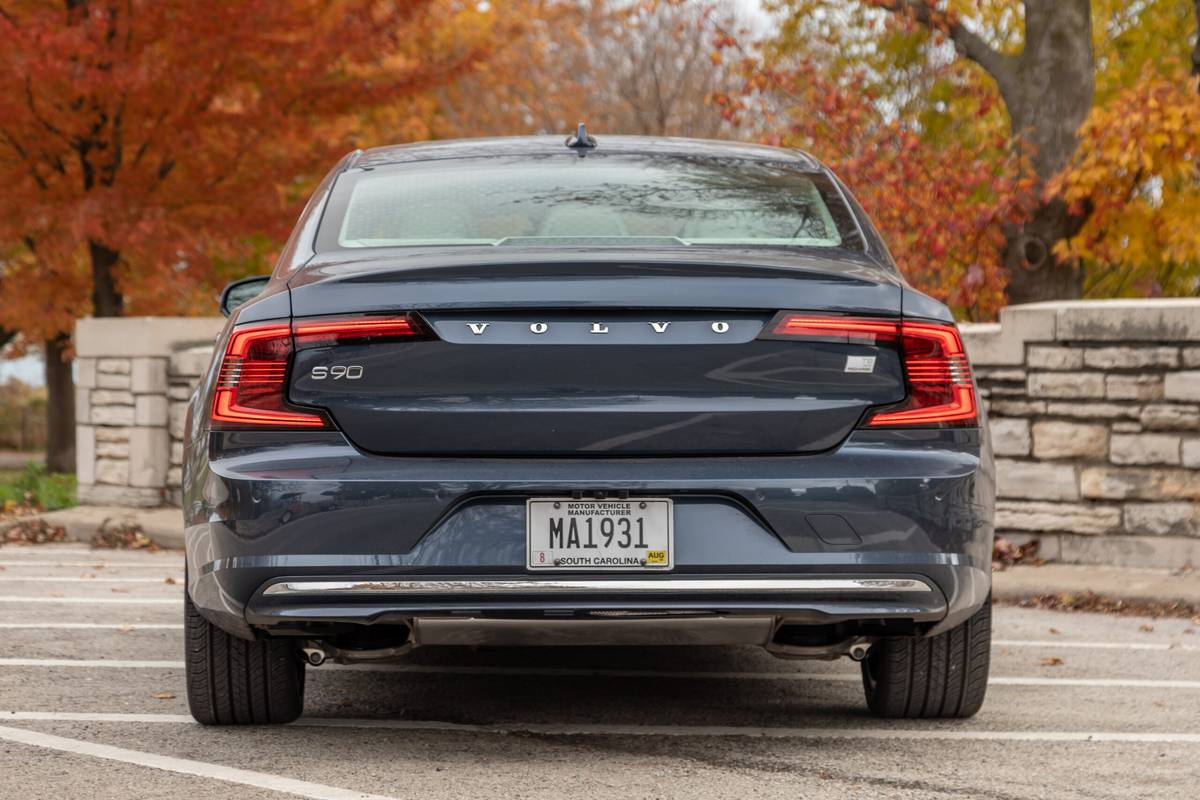 2024 Volvo S90 Recharge Review Minimalist Luxury, Electrified