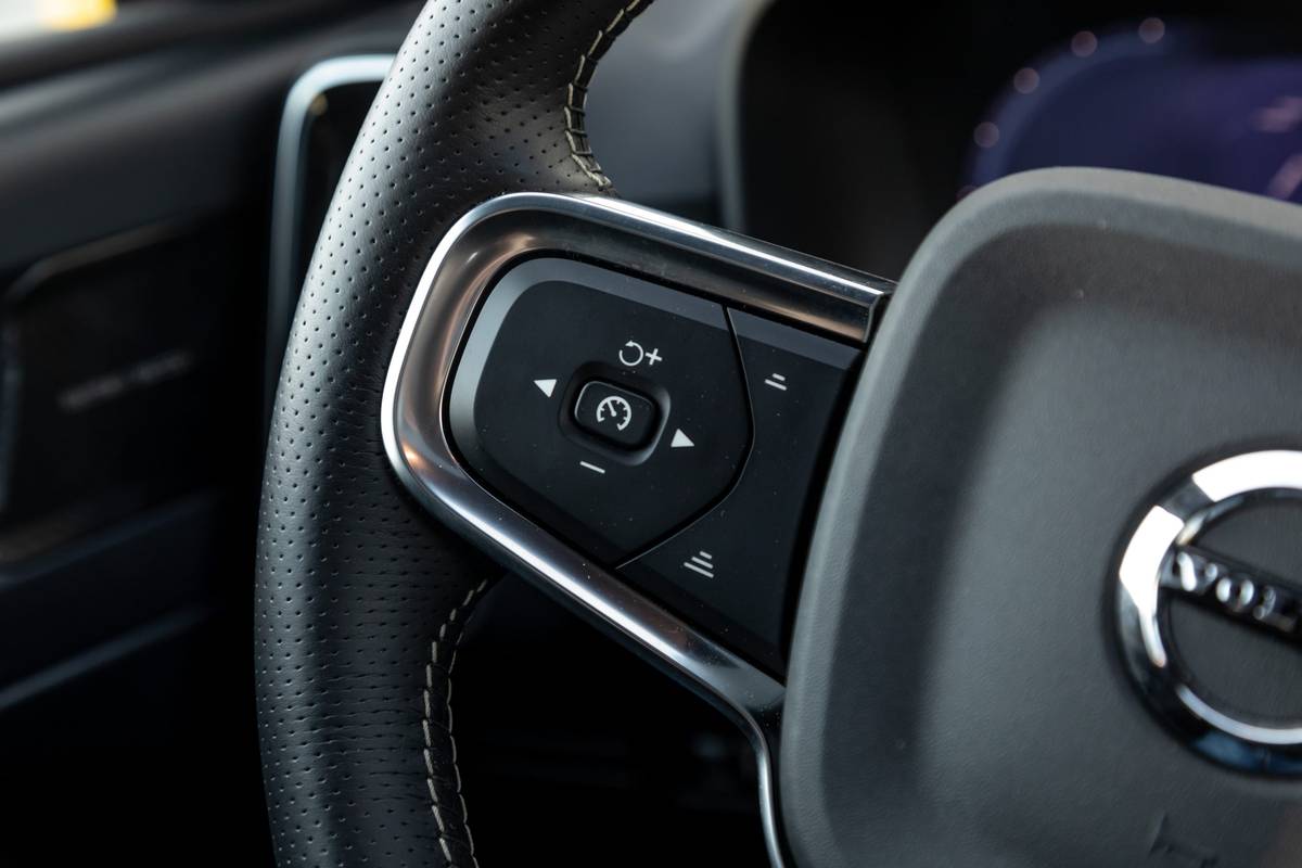 volvo xc40 recharge 2021 16 controls interior steering wheel suv scaled jpg