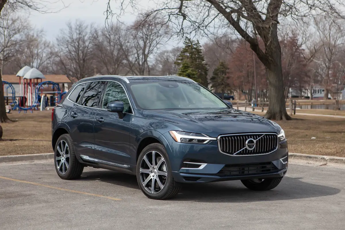 2022 Volvo XC60 Recharge First Drive Review