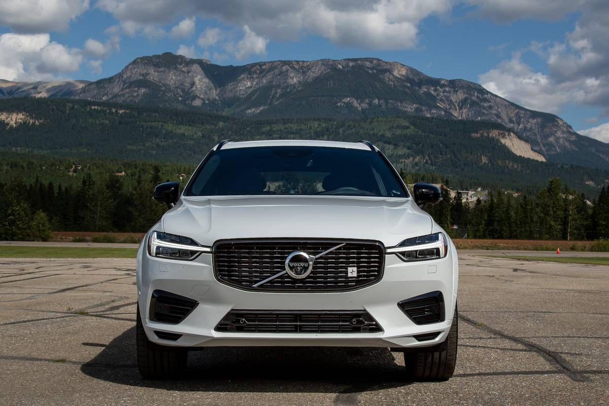 2020 Volvo XC60 T8 Polestar Engineered review: 2020 Volvo XC60 T8 Polestar  Engineered first drive review: Almost Super Trouper - CNET