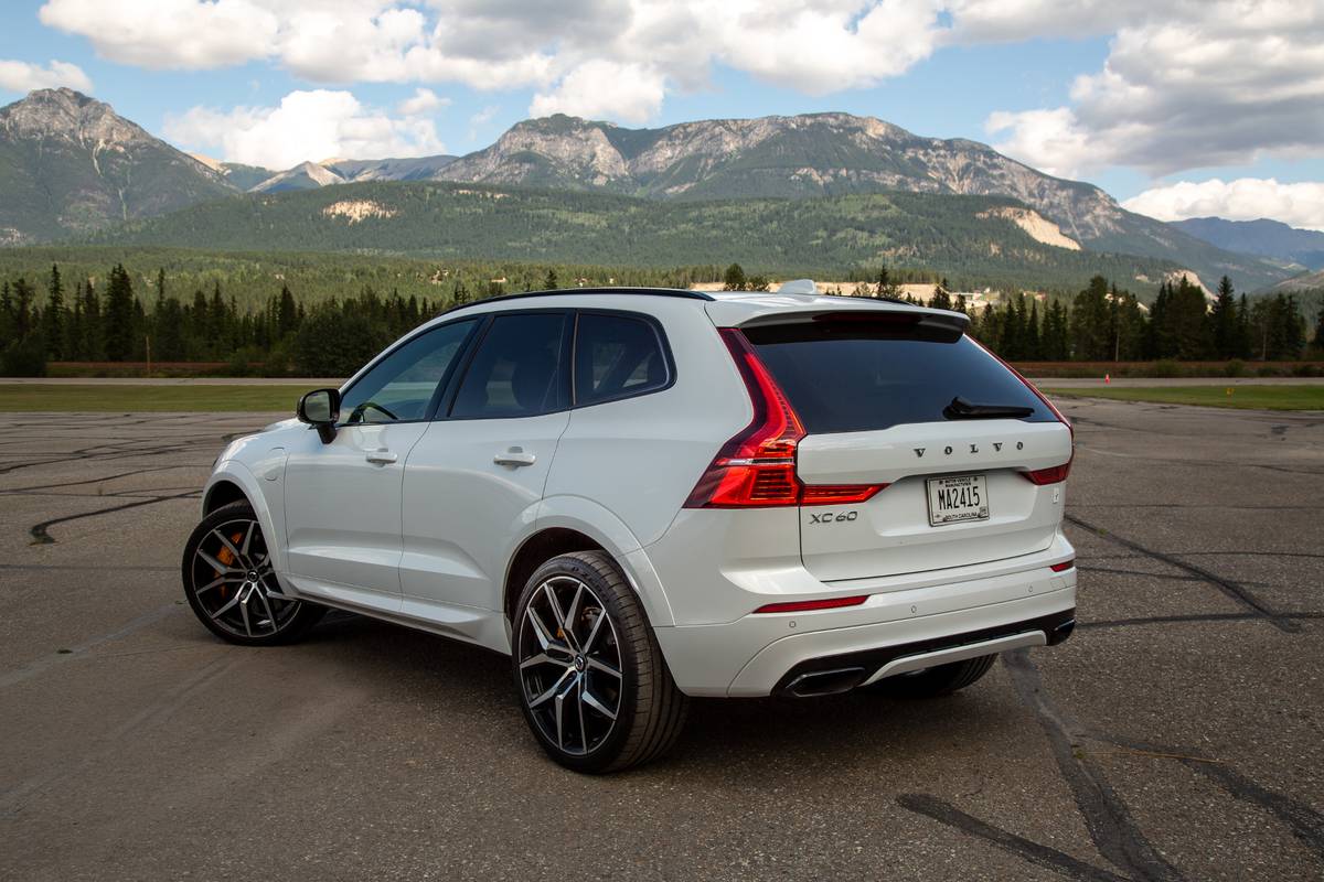 2020 Volvo XC60 - Specs, Prices, MPG, Reviews & Photos | Cars.com