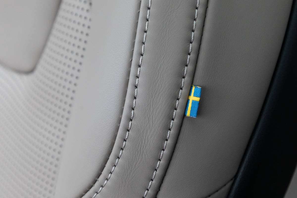 volvo xc90 hybrid 2025 20 interior front row seat scaled jpg