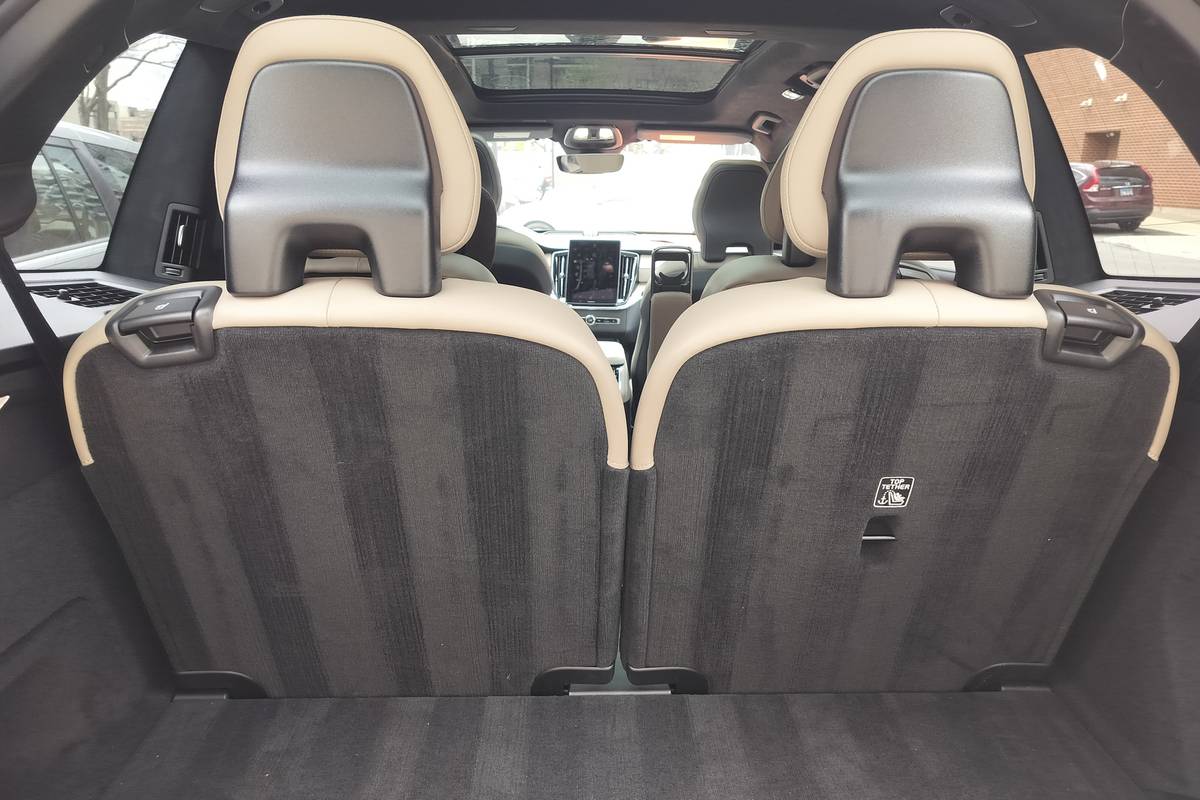 volvo xc90 plug in hybrid 2025 interior csc 01 jpg