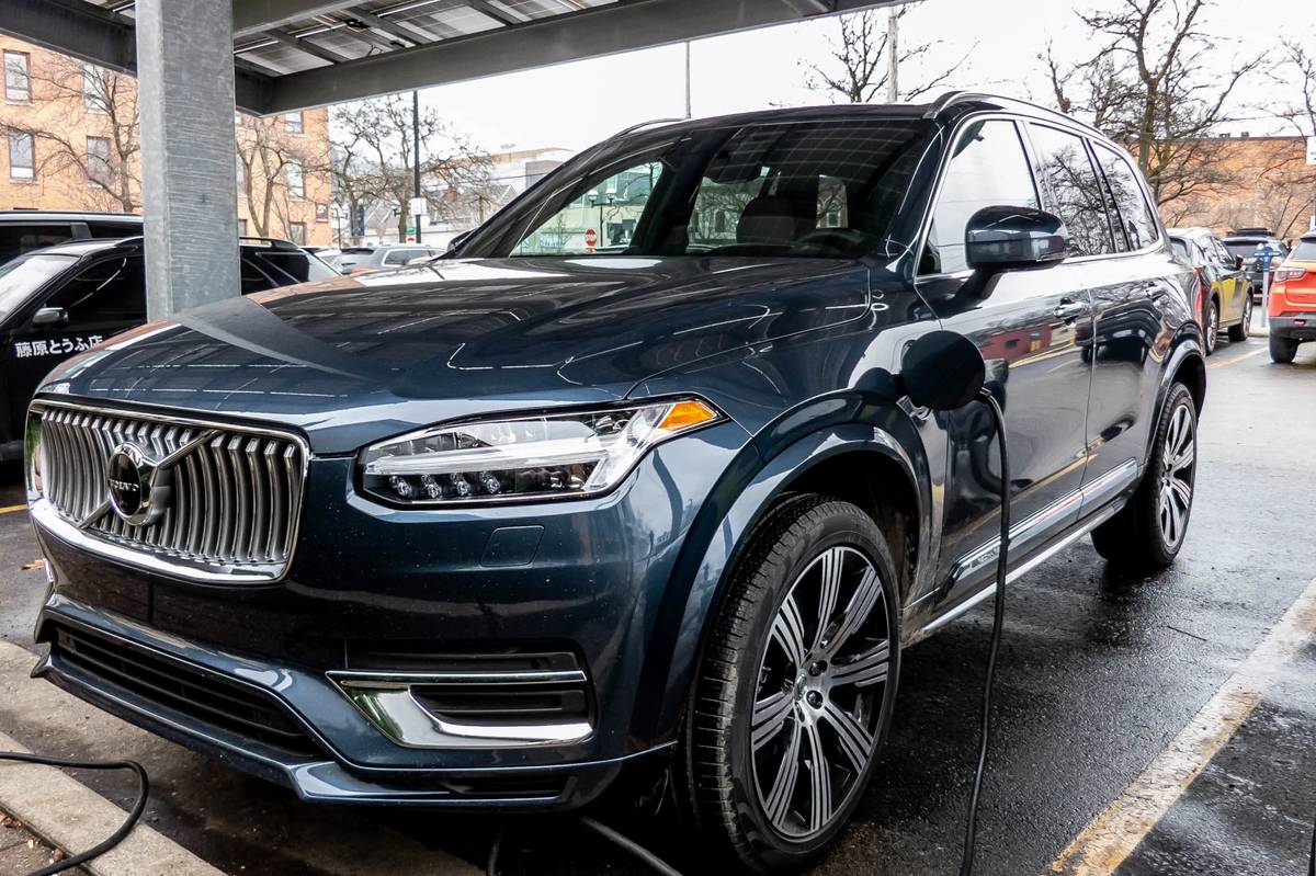 2021 Volvo XC90 Recharge Range Here’s How Far We Went on Electricity