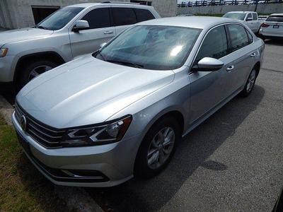 2017 Volkswagen Passat