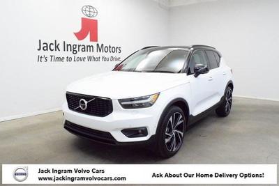 2019 Volvo XC40